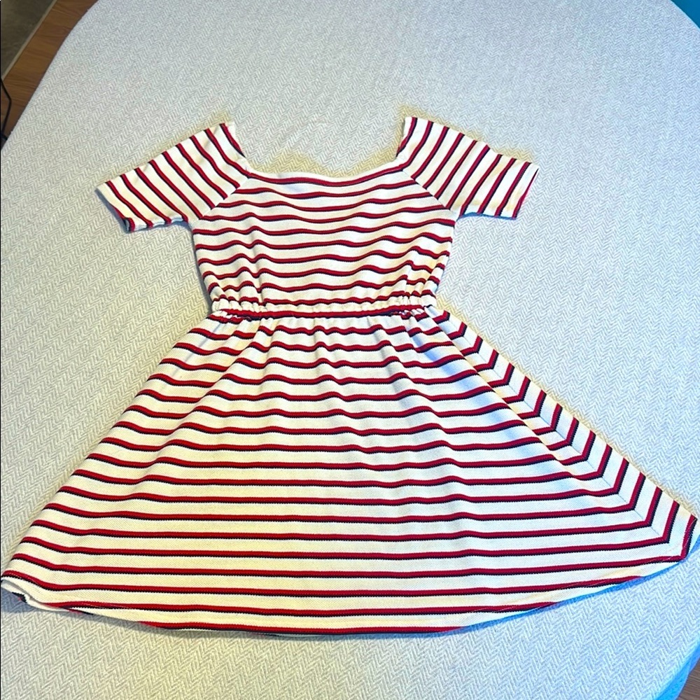 Free’s Mart cream, red, and navy striped dress.  Size Small.